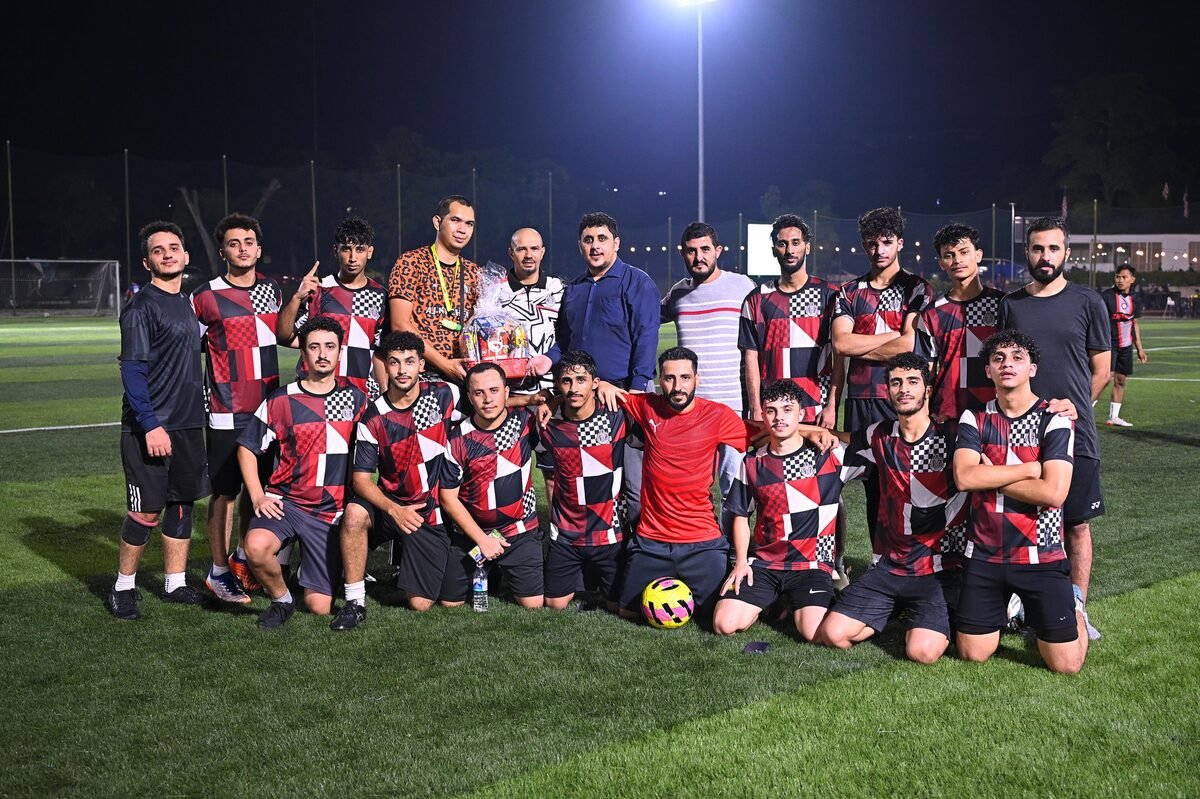 منتخب الجالية اليمنية بماليزيا يتعادل مع منتخب صقور شاه علم في مباراة ودية 33 منتخب الجالية اليمنية بماليزيا يتعادل مع منتخب صقور شاه علم في مباراة ودية